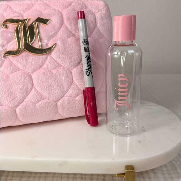 Juicy Couture Pink Quilted Cosmetic Bag+Travel Bottle - Picture 3 of 6